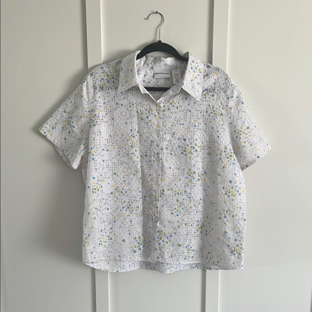 White Short Sleeve Button-Up Alfred Dunner Shirt